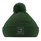 Personlig Pom Pom Lue | Design din egen med broderi